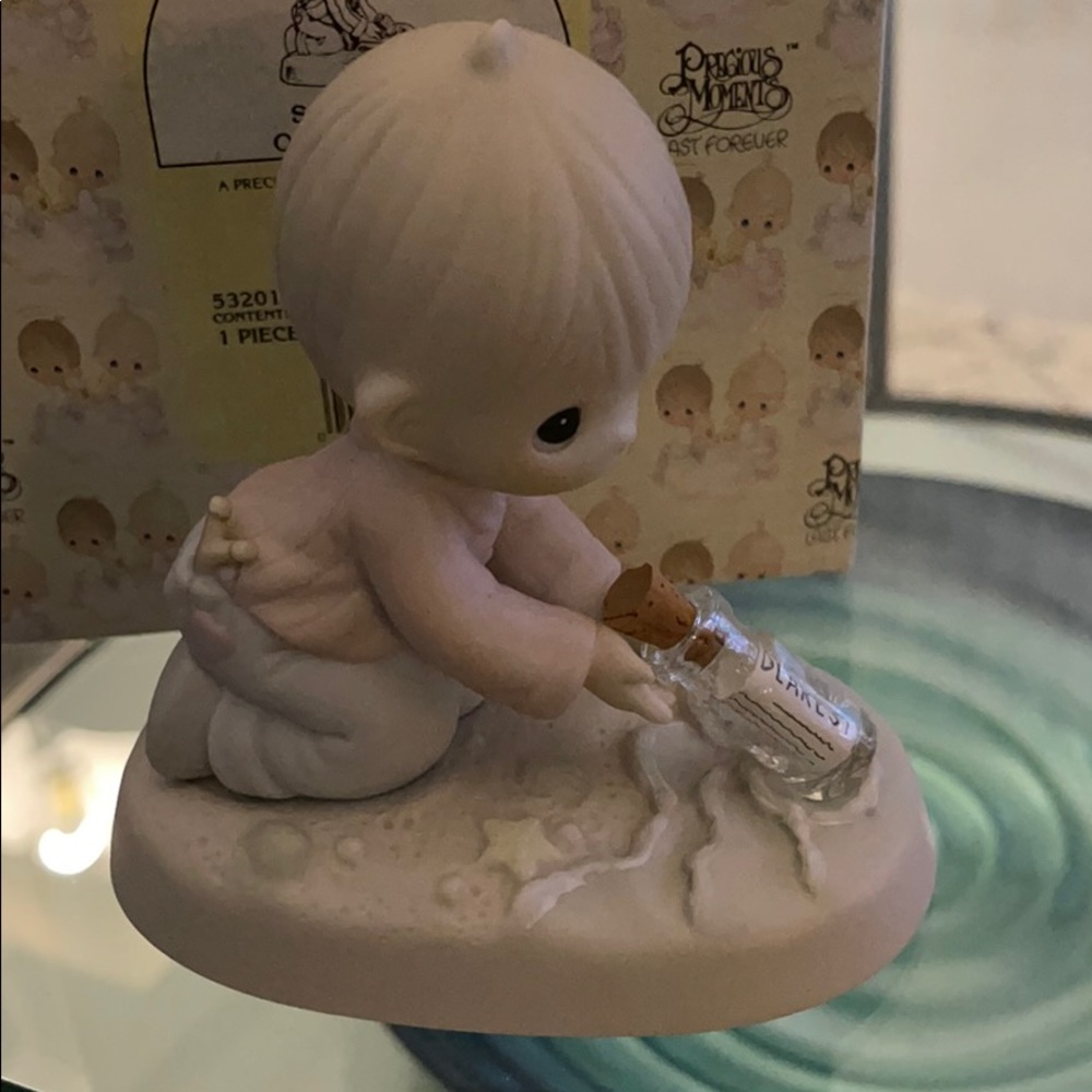 Precious Moments Figurine